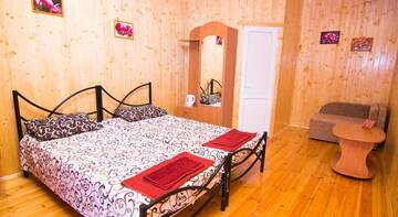 Фотографии Гостиница Granat Guest House г. Коктебель Крым (Россия) №5 Фото Гостиница Granat Guest House г. Коктебель 5