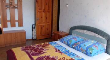 Фото номера Апартаменты с 2 спальнями Гостевой дом Cottage Sportloto-82 г. Коктебель 16