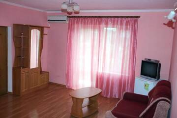 Фото номера Трехместный номер «Комфорт» с душем Гостиница Mini Hotel &quot;ANNA&quot;  г. Коктебель 41