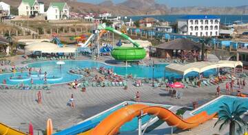 Фото номера Большой двухместный номер Гостиница Guest House Gold crocodile г. Коктебель 5