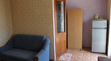 Фото номера Четырехместный номер &quot;Комфорт&quot; Гостиница Guest House Gold crocodile г. Коктебель 7