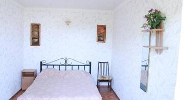 Фото номера Большой двухместный номер Гостиница Guest House Gold crocodile г. Коктебель 21