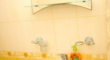 Фото номера Двухместный номер Делюкс с 1 кроватью Гостиница Guest House Dionis г. Коктебель 6