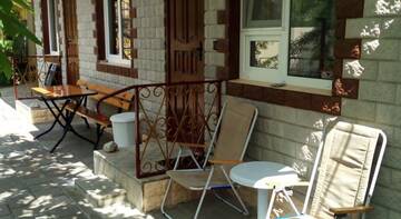 Фото номера Классический трехместный номер Гостиница Guest House Maria г. Коктебель 7