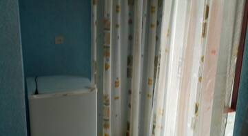 Фото номера Трехместный номер с балконом Гостиница Guest House Maria г. Коктебель 7