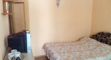 Фото номера Классический трехместный номер Гостиница Guest House Maria г. Коктебель 2