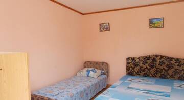 Фото номера Четырехместный номер Гостиница Guest house U Dyadi Vani г. Коктебель 8