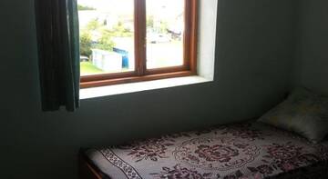 Фото номера Кровать в общем четырехместном номере Гостиница Guest House Solnechny Dvorik г. Коктебель 7
