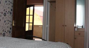 Фото номера Апартаменты с 2 спальнями Апартаменты Apartment Golubaya Laguna г. Коктебель 11