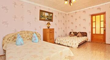 Фото номера Классический четырёхместный номер Гостиница Guest House Mitridat г. Коктебель 6