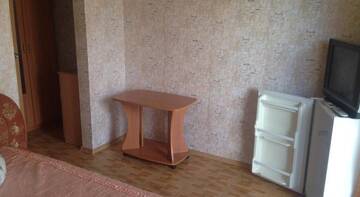 Фото номера Номер с кроватью размера &quot;king-size&quot; и видом на сад Гостиница Guest House Mitridat г. Коктебель 3