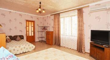 Фото номера Классический четырёхместный номер Гостиница Guest House Mitridat г. Коктебель 7