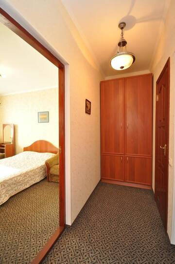 Фото номера Семейный номер с балконом Гостиница Guest House Europa г. Коктебель 4