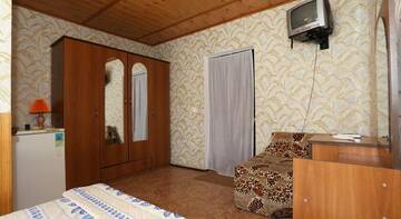 Фото номера Стандартный двухместный номер с 1 кроватью Гостевой дом na Desantnikov г. Коктебель 5