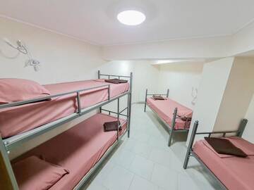 Фото номера Односпальная кровать в общем номере Гостиница «Юность» г. Коктебель 6