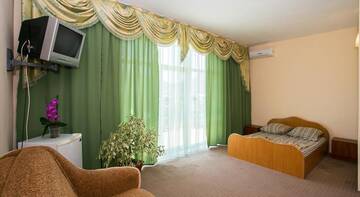 Фото номера 2-х местный полулюкс Гостевой дом Оазис г. Коктебель 21