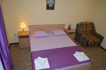 Фото номера Стандартный двухместный номер  Гостиница Camelia Kafa Hotel г. Коктебель 2